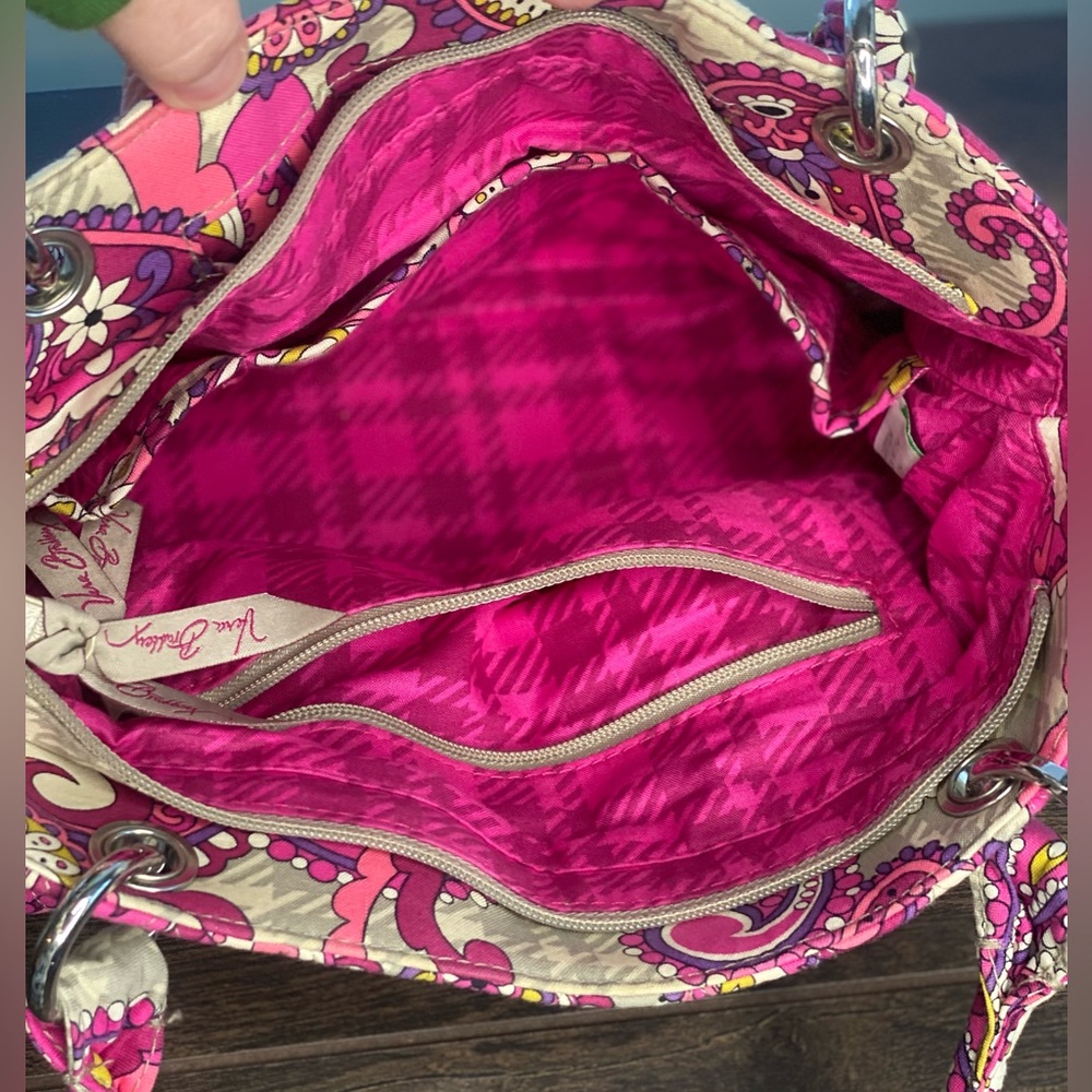 Vera Bradley Paisley Quilted  shoulder Chain Bag Pink - Picture 11 of 16
